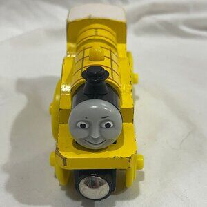 Vtg Thomas the Train & Friends MOLLY Wooden Railway Magnetic Yellow Train Engine